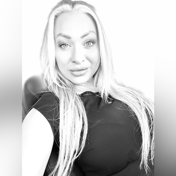 Meet the Posher Other - Meet your Posher